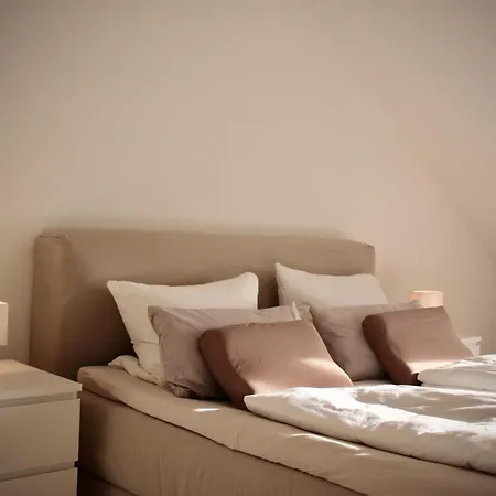 Maisonette Am Mantelsteig * 위버링겐