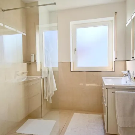 Maisonette Am Mantelsteig 아파트 위버링겐